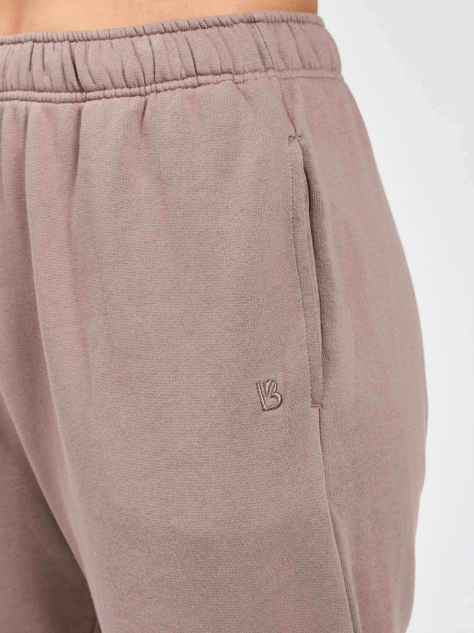 Threads Straight Leg Sweatpant - Chai Latte