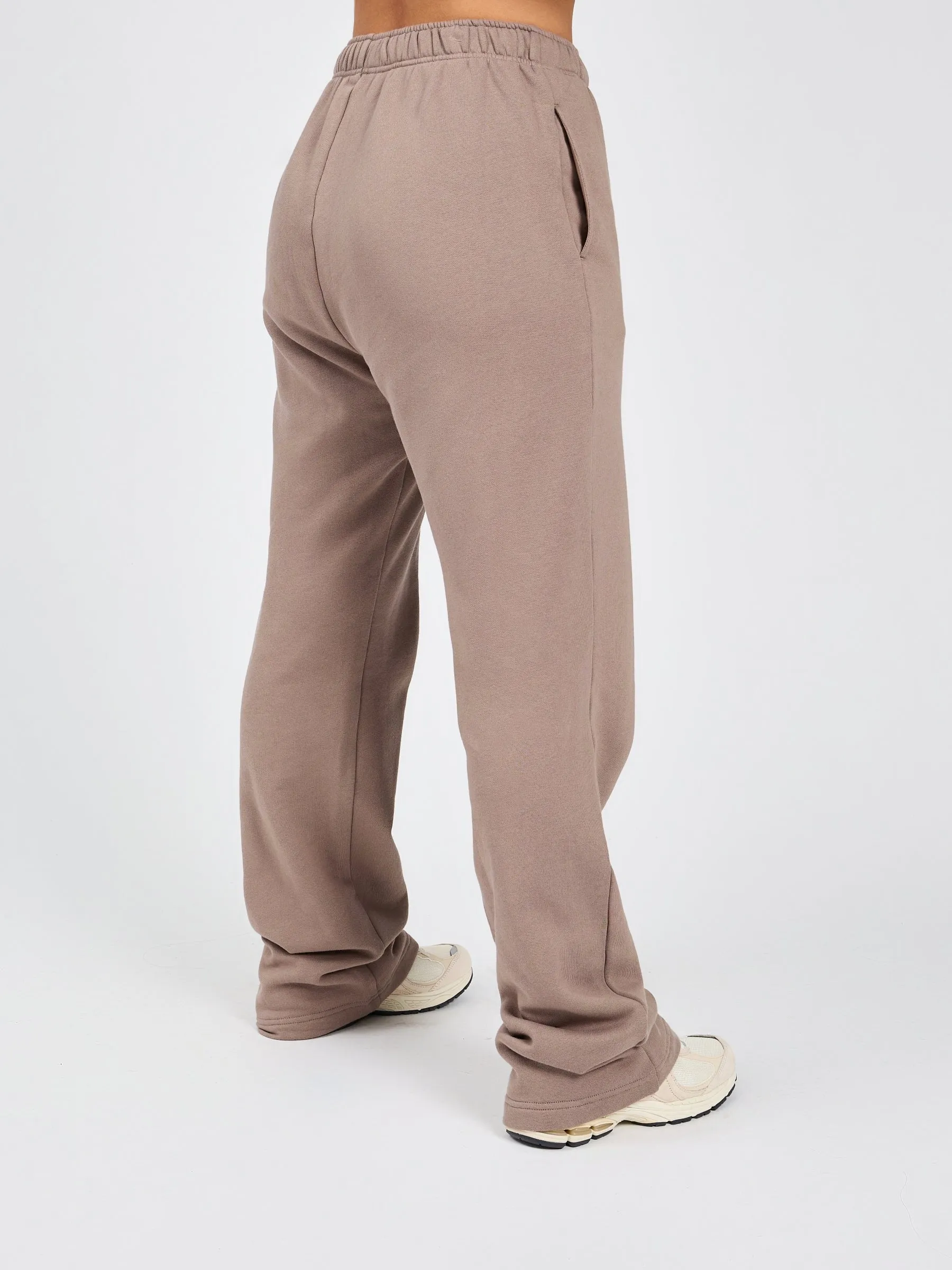 Threads Straight Leg Sweatpant - Chai Latte