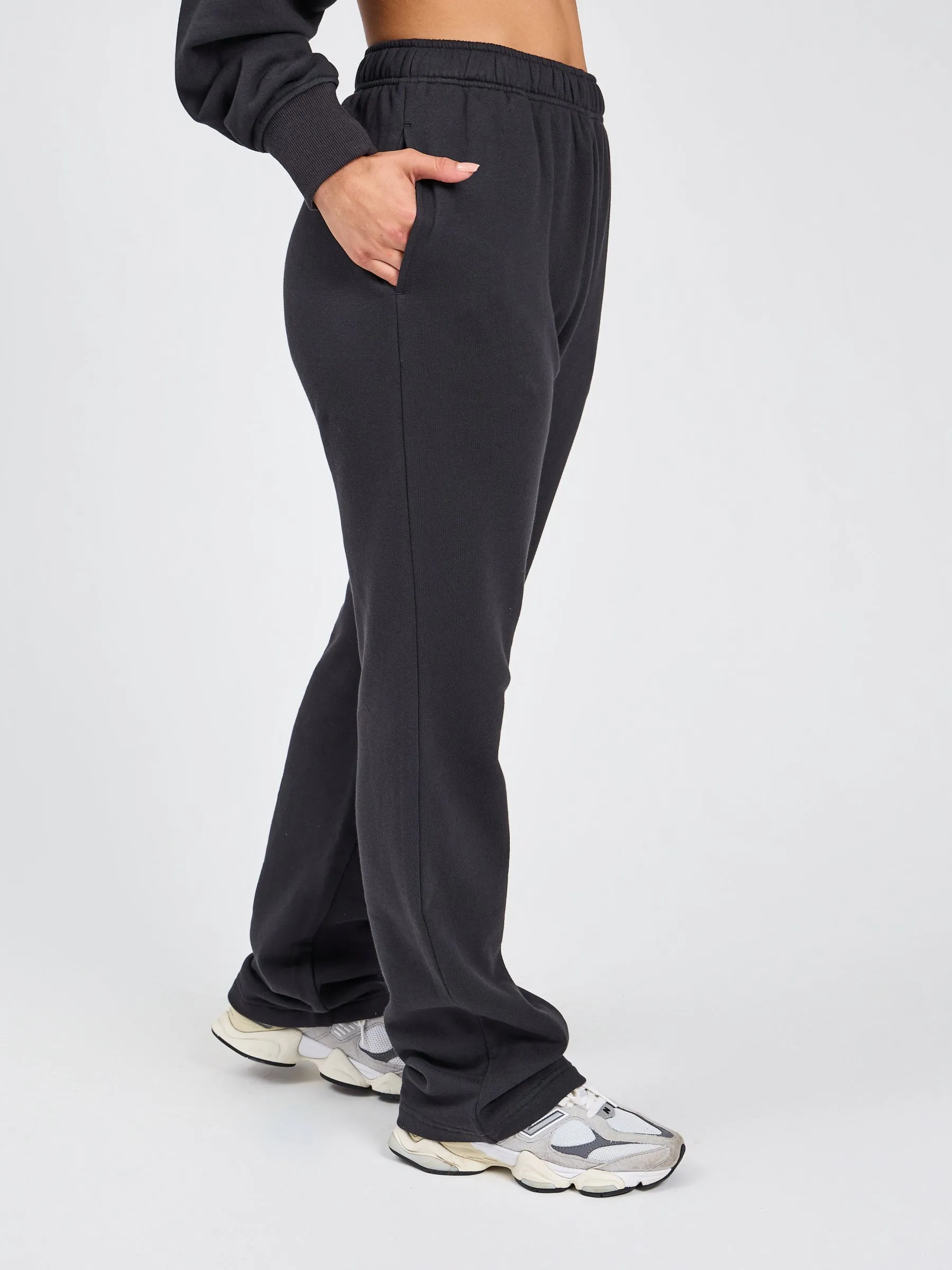 Threads Straight Leg Sweatpant - Onyx Black