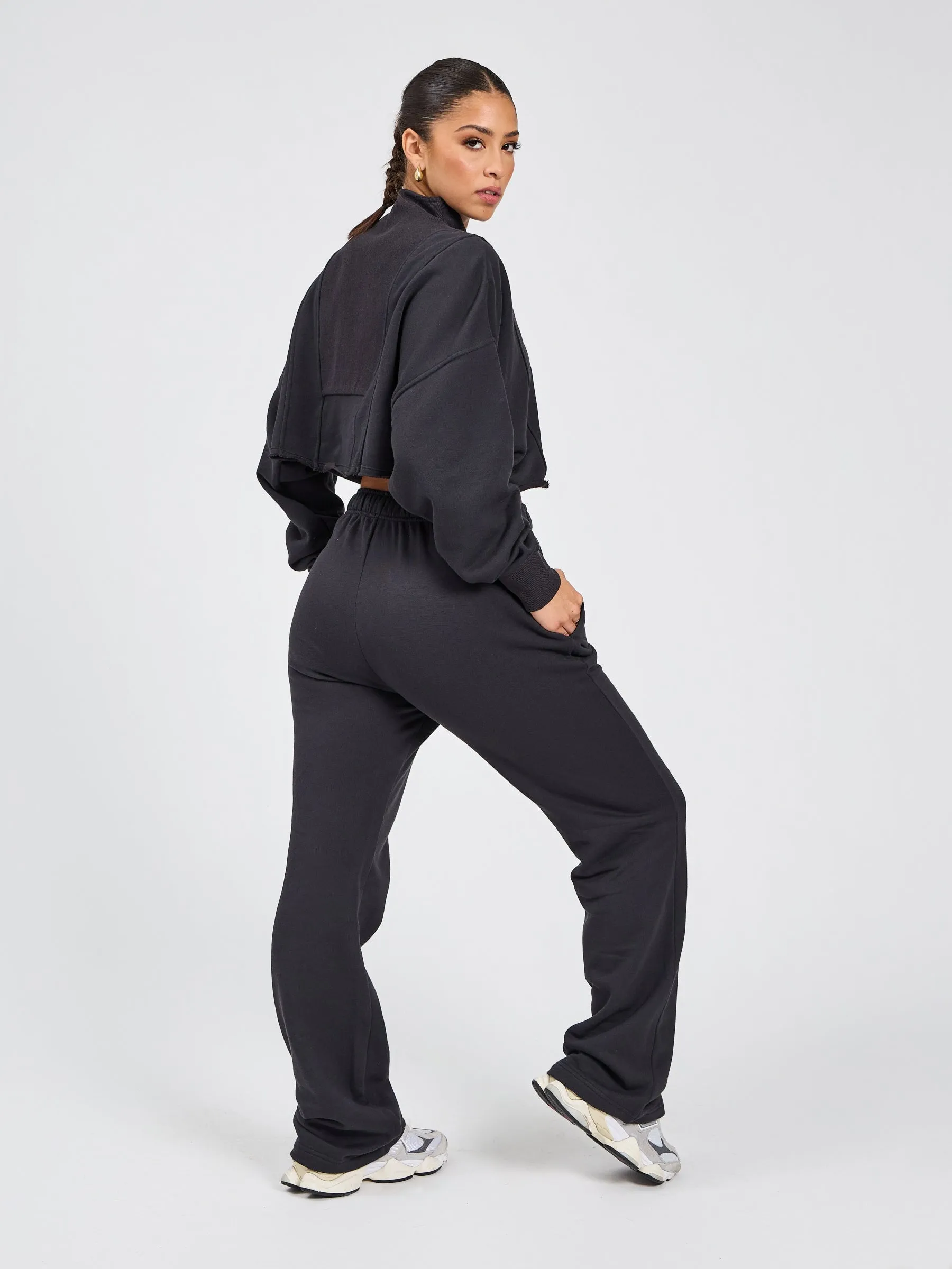 Threads Straight Leg Sweatpant - Onyx Black